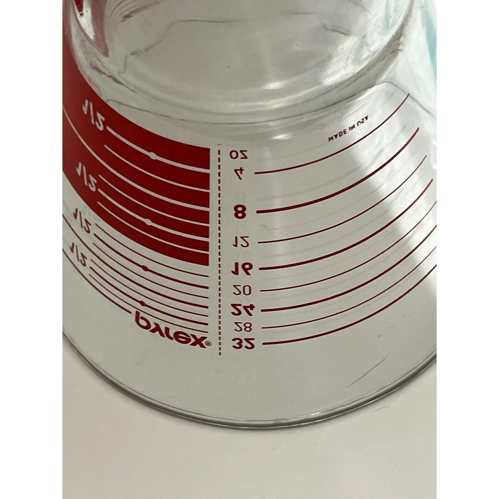 Pyrex 4 Cup 1 Liter Glass Measuring Cup Red Graphics Made in USA 32oz Clear